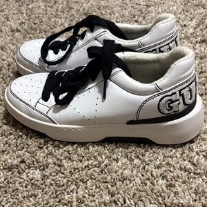 White and Black Guess Women’s Sneakers